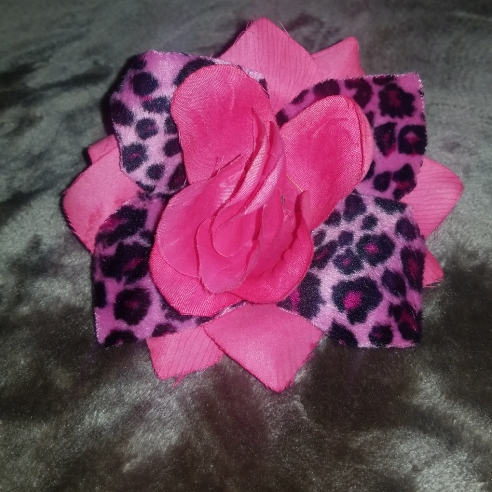 Hair flower clip